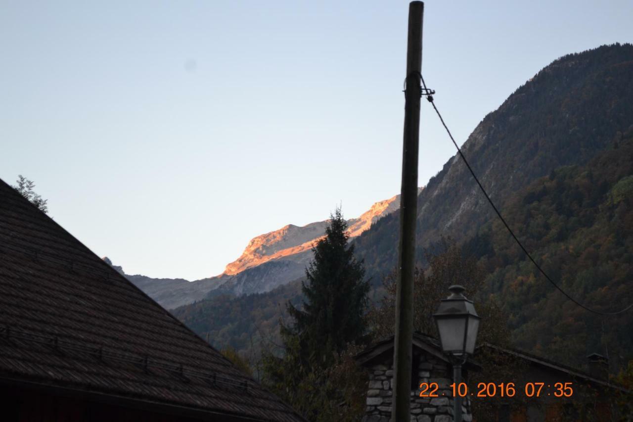 Chambre D'Hotes "Le Moulin" Thônes Buitenkant foto